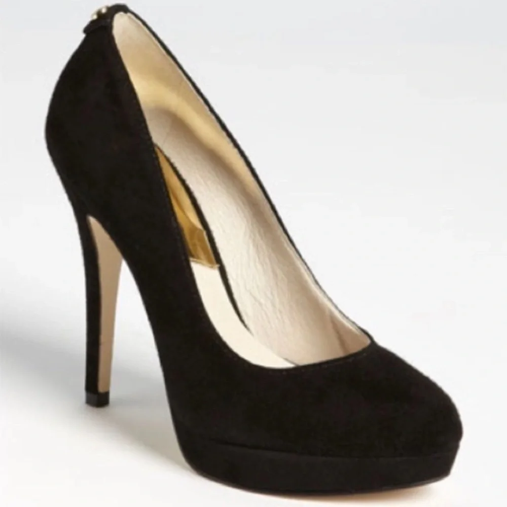 Michael Michael Kors | Black York Suede Pumps 9
